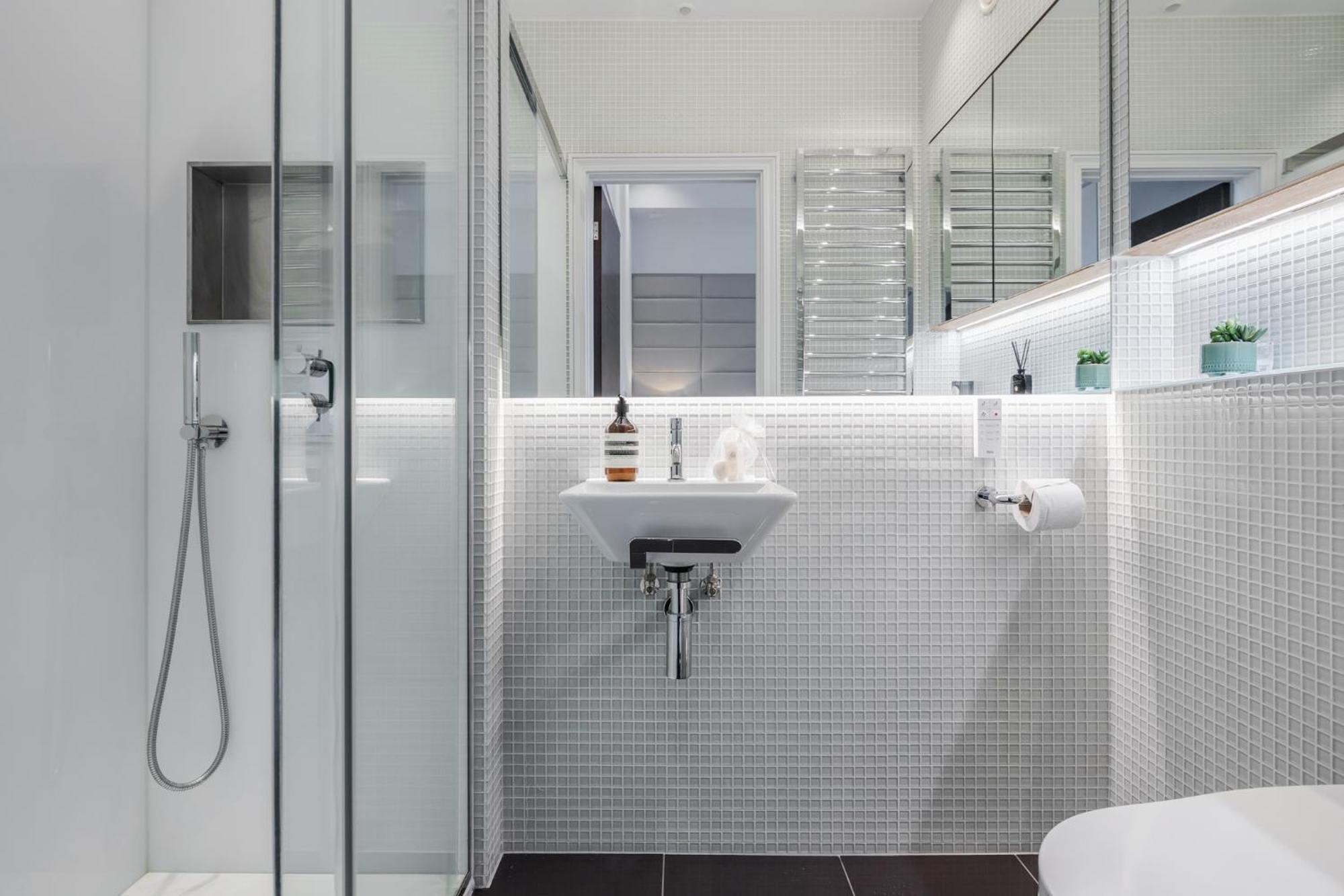 The Mayfair Residence Лондон Экстерьер фото