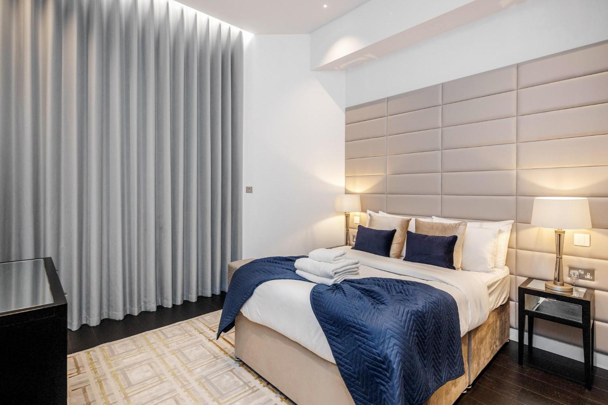 The Mayfair Residence Лондон Экстерьер фото
